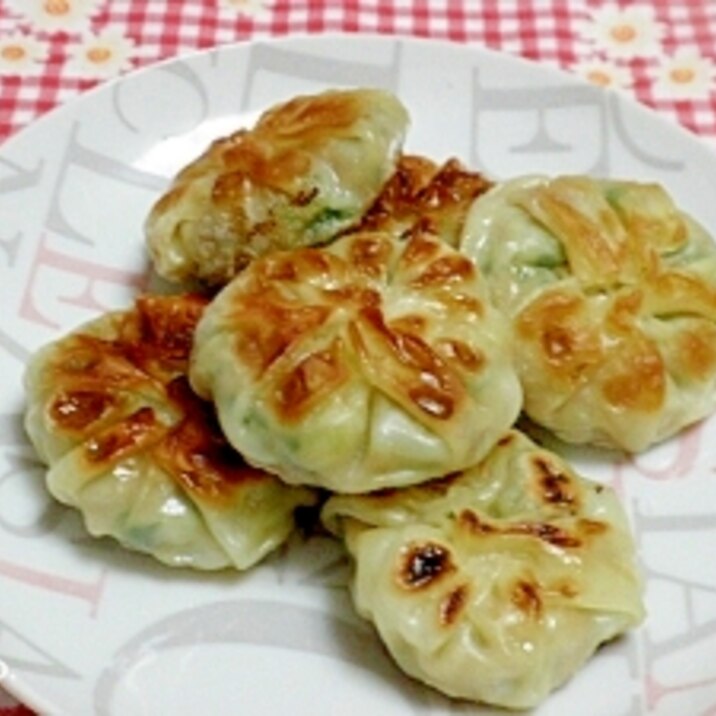 豚とえびのにら饅頭